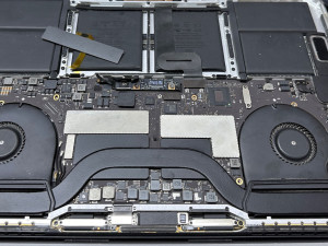 המחשבים הניידים של אפל